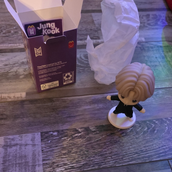 BTS Limited Edition Jungkook Tinytan McDonald's Exclusive - Picture 9 of 9